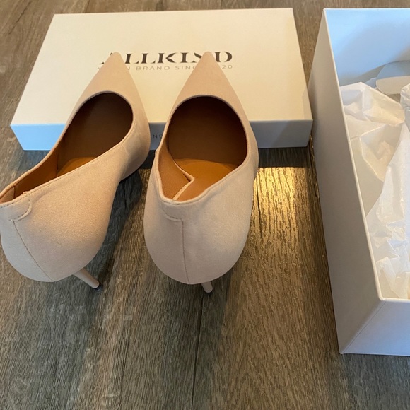 Allkind “Scarlett” vegan suede pumps size 9 - Picture 5 of 6